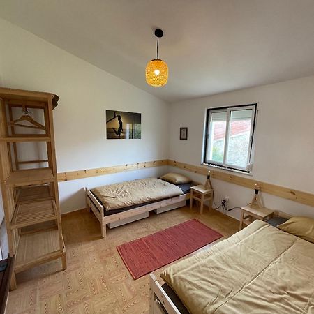 Little Hikers Hostel Raposeira  Exterior photo